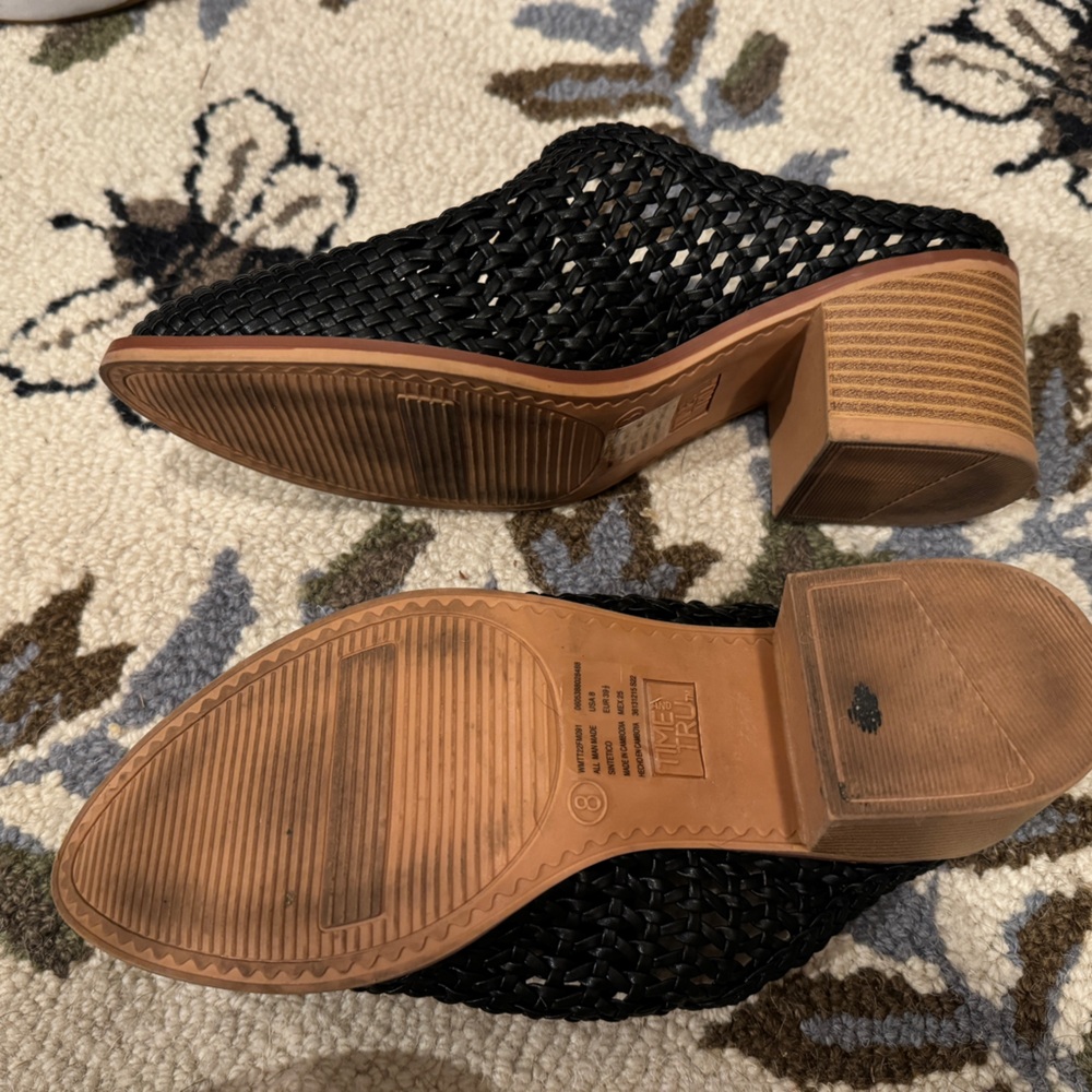 Time and Tru Woven Heeled Mules - Picture 2 of 4